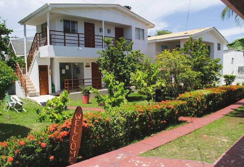 Отель Cabanas Green Yard