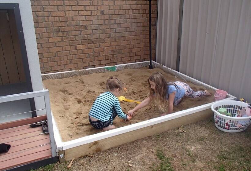 호텔 City Colonial Motor Inn