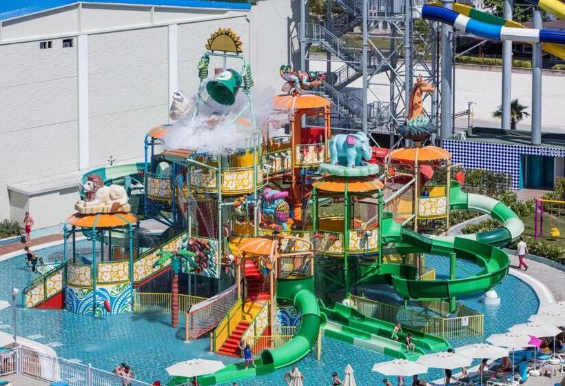 ホテル Granada Luxury Belek   Family Kids Concept