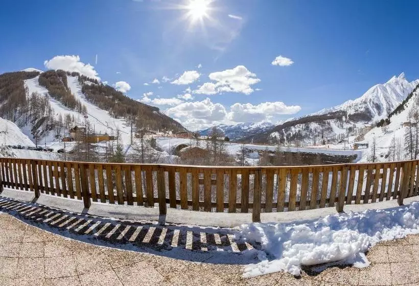 ホテル Le Sestriere