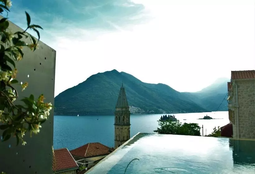 هتل Monte Bay Retreat  Adult Only