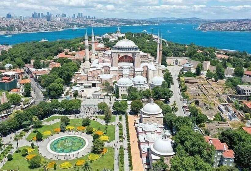 Amara Old City Hotel & Spa