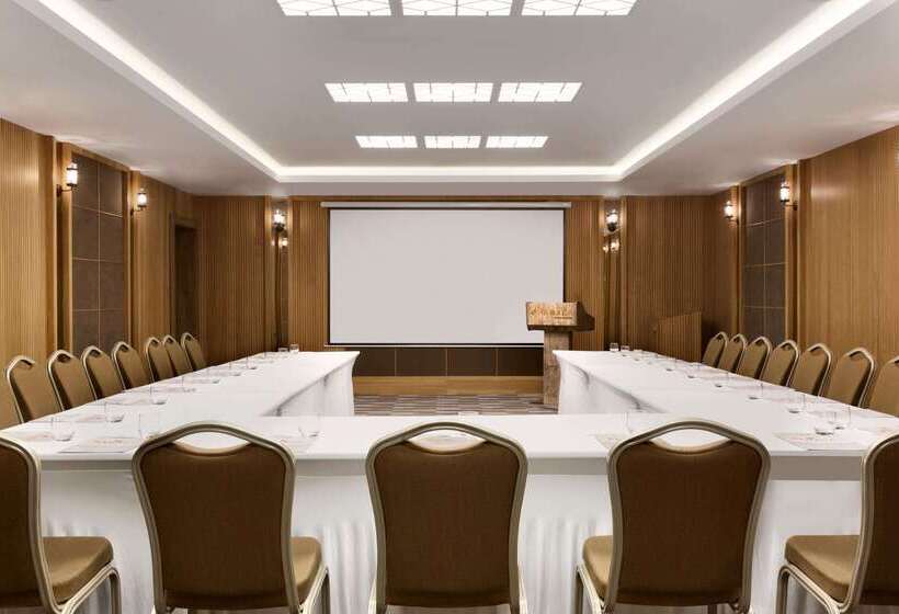 هتل Ramada By Wyndham Bursa Cekirge Thermal & Spa