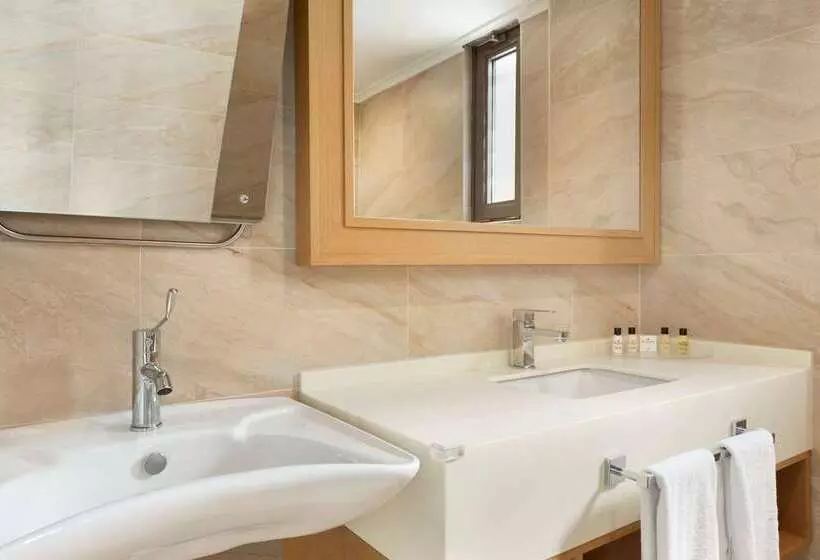 هتل Ramada By Wyndham Bursa Cekirge Thermal & Spa