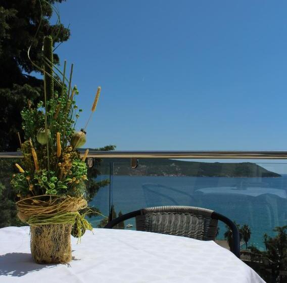 هتل Swiss Residence Montenegro