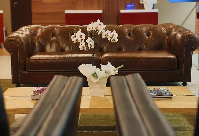 Tryp By Wyndham São Paulo Airport Hotel De Transito Terminal 3 Lado Ar área Restrita á Passagei