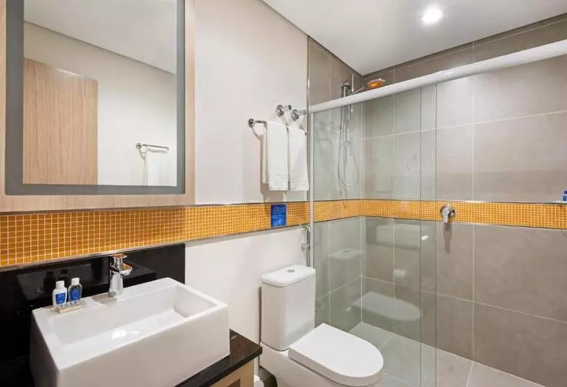 Tryp By Wyndham São Paulo Airport   Hotel De Transito Terminal 3  Lado Ar   área Restrita á Passagei