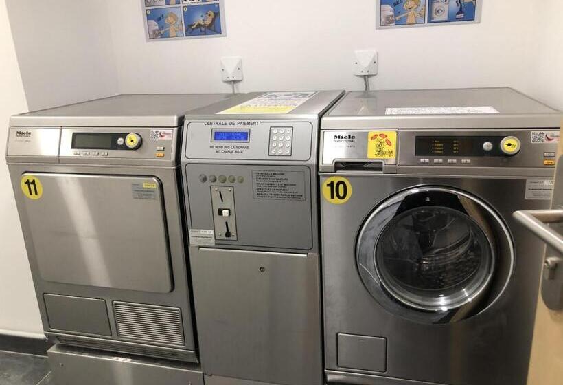 Le Château D'hermonville B&b / Chambres D'hôtes