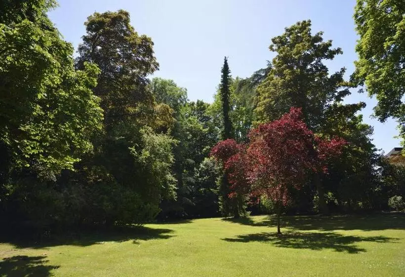 Le Château D'hermonville B&b / Chambres D'hôtes