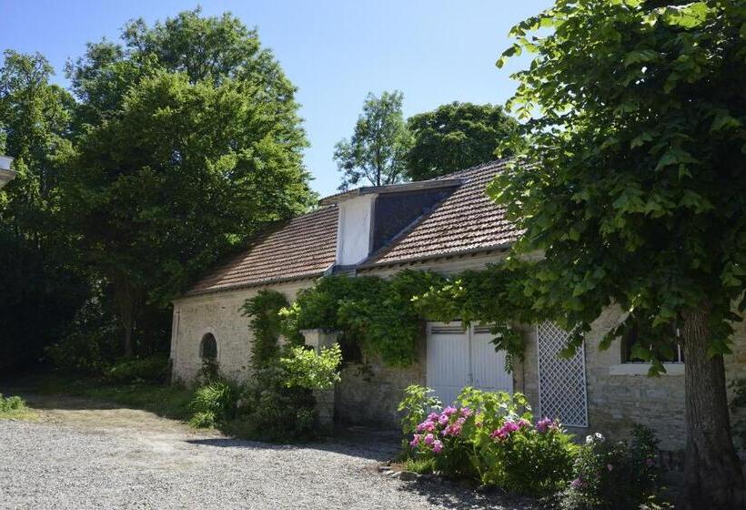 Le Château D'hermonville B&b / Chambres D'hôtes