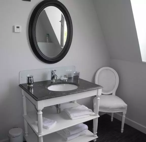 Le Château D'hermonville B&b / Chambres D'hôtes