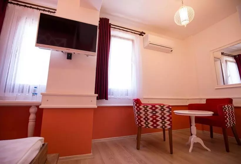 Menendi Otel
