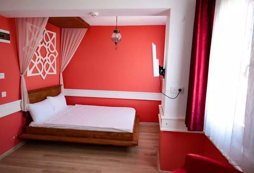 Menendi Otel