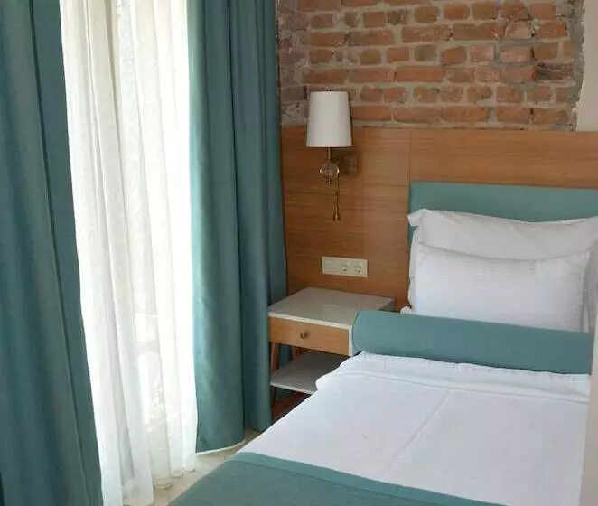 Sardinia Otel