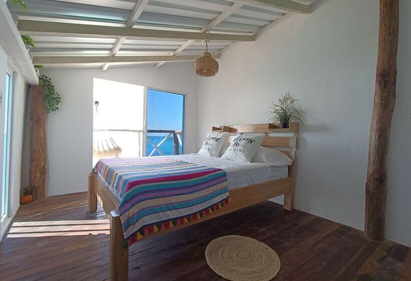 هتل Cristal Blue Baru