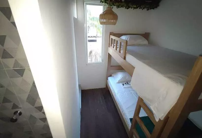 Hotelli Cristal Blue Baru