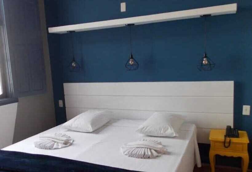 Mova Hotel D Oeste Localizado Em Frente A Praça Principal Da Cidade, Na área Central Pé Na Praça