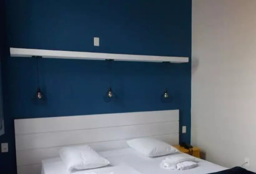 Mova Hotel D Oeste   Localizado Em Frente A Praça Principal Da Cidade, Na área Central   Pé Na Praça
