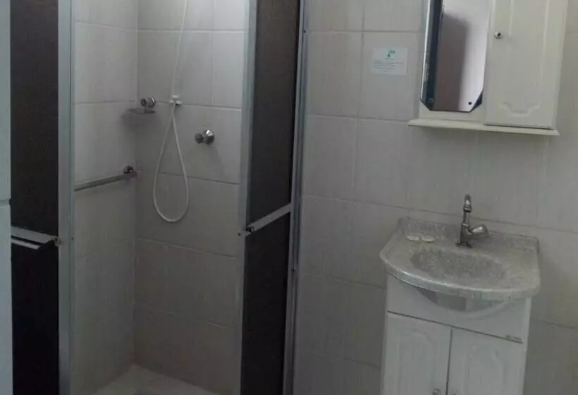 Mova Hotel D Oeste   Localizado Em Frente A Praça Principal Da Cidade, Na área Central   Pé Na Praça