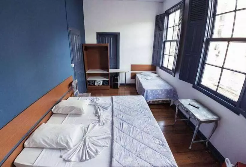 Mova Hotel D Oeste   Localizado Em Frente A Praça Principal Da Cidade, Na área Central   Pé Na Praça