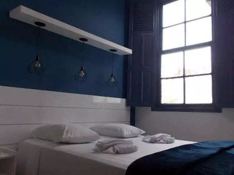 Mova Hotel D Oeste   Localizado Em Frente A Praça Principal Da Cidade, Na área Central   Pé Na Praça