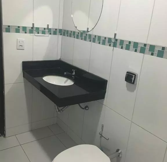 Hotelli E Pousada Chalana