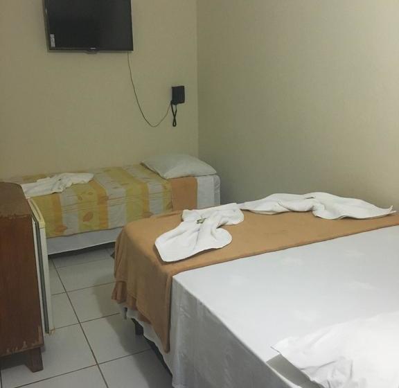 Hotel E Pousada Chalana