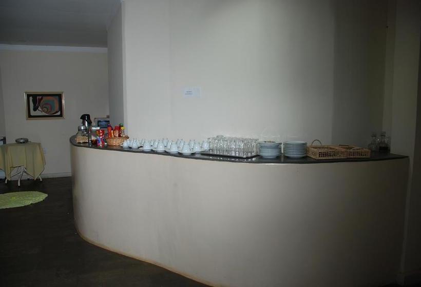 Hotel E Pousada Chalana