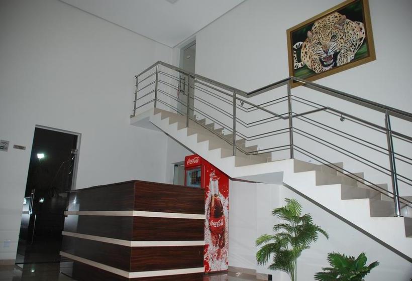 Hotel E Pousada Chalana