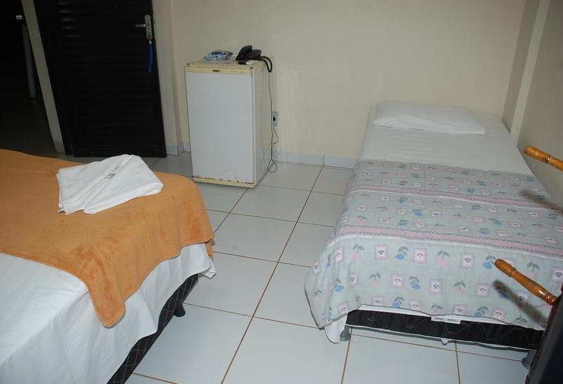 Hotel E Pousada Chalana