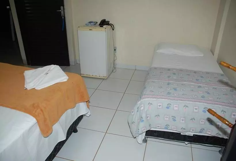 Hotelli E Pousada Chalana