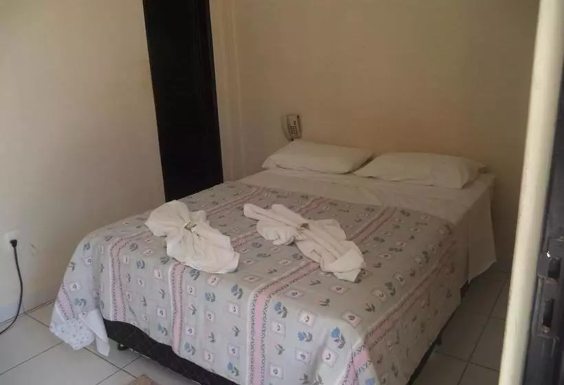 Hotelli E Pousada Chalana