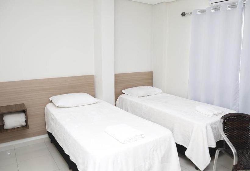 فندق Silver Gold