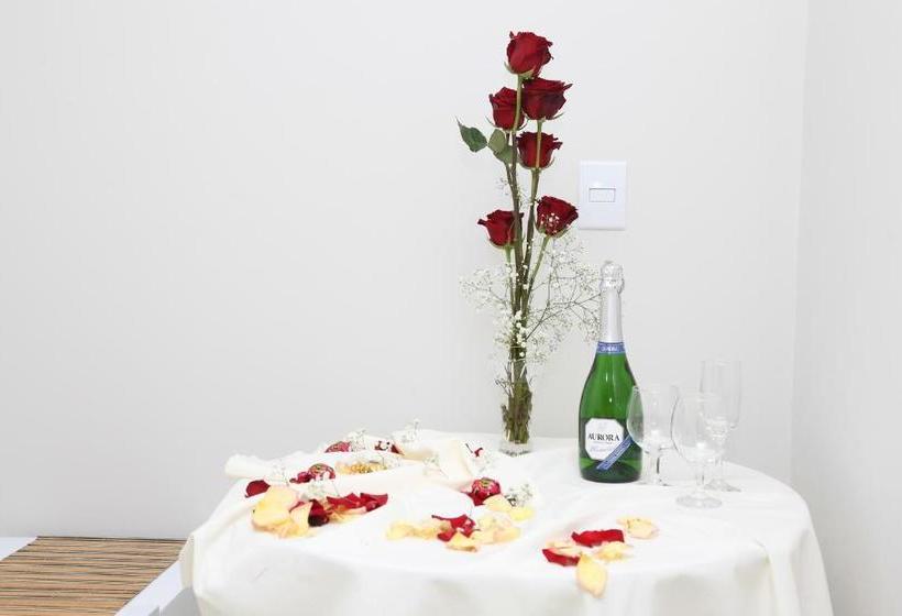 فندق Silver Gold