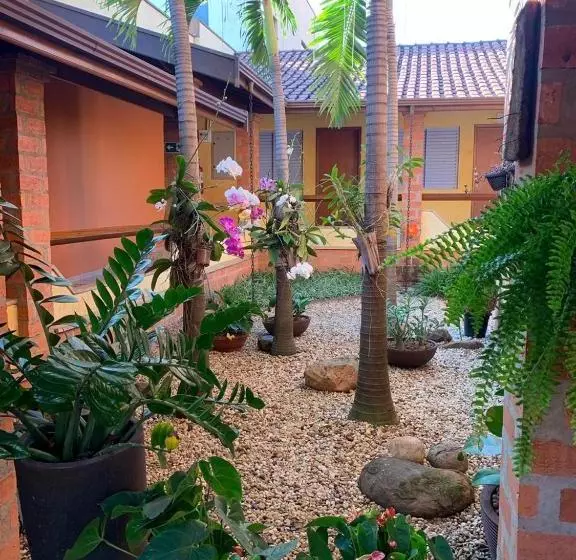 ホテル Limeira Verona