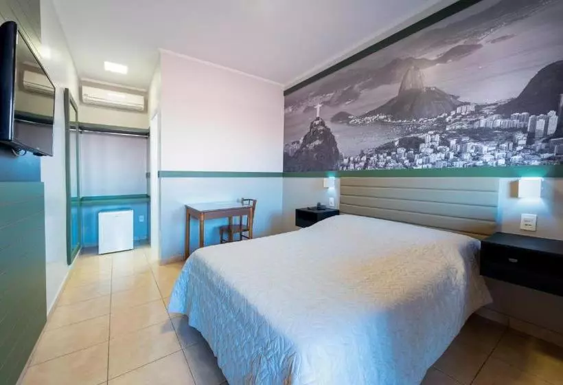 ホテル Limeira Verona