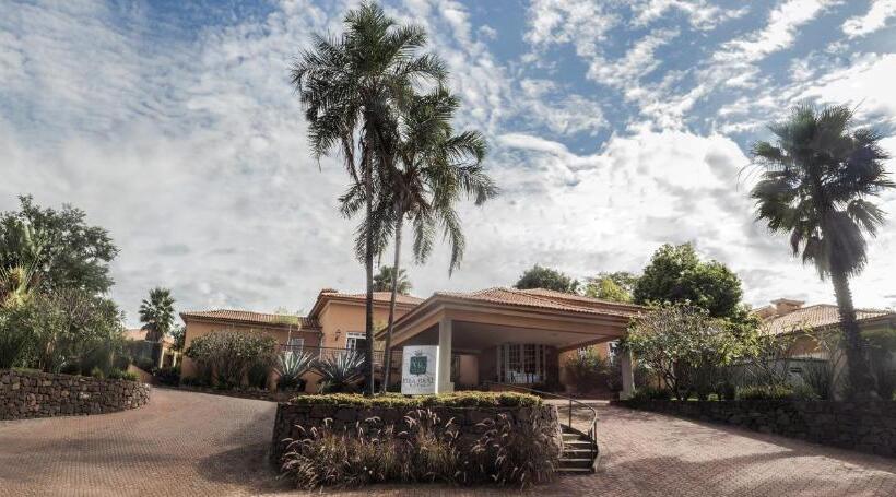 בית מלון כפרי Vila Real