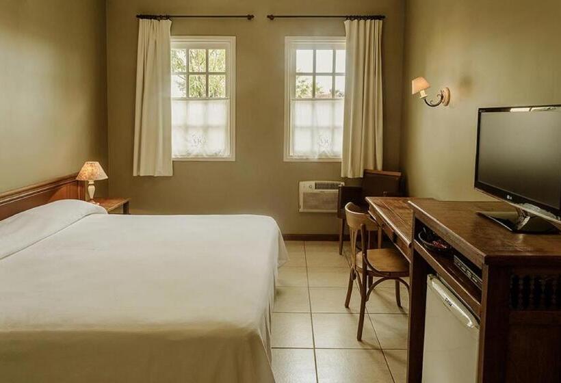 בית מלון כפרי Vila Real