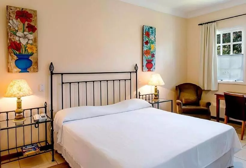 Hotelli Vila Real