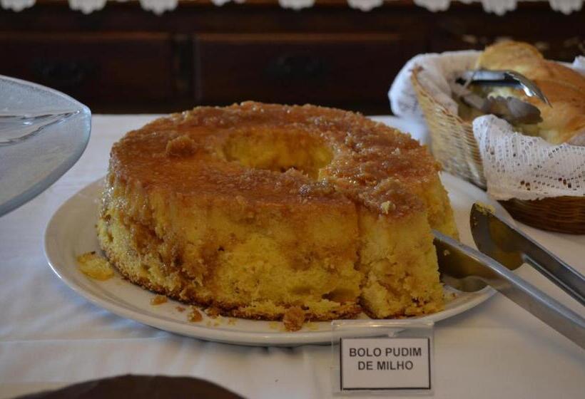 בית מלון כפרי Vila Real