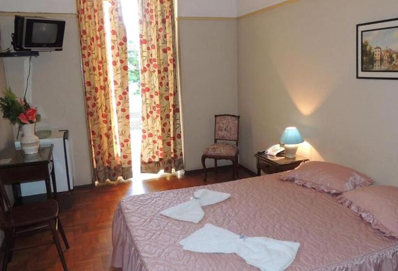 Parque Hotel Morro Azul   A 12 Km Do Parque Dos Dinossauros