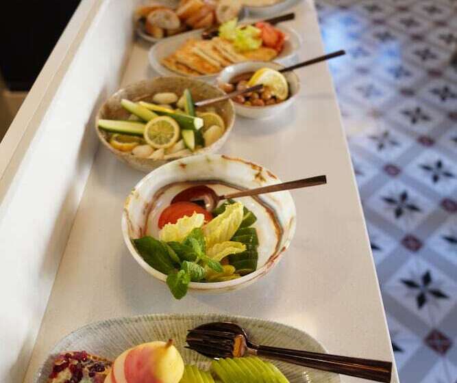 هتل Sinasos Evleri