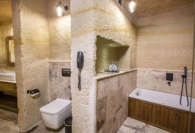 Hotelli Sinasos Evleri