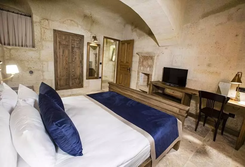 Hotelli Sinasos Evleri