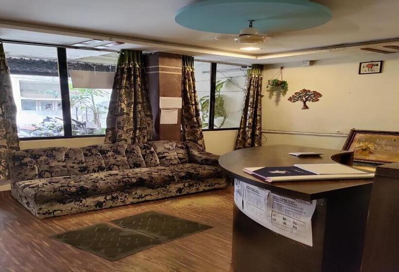 فندق Flagship Green Valley Inn