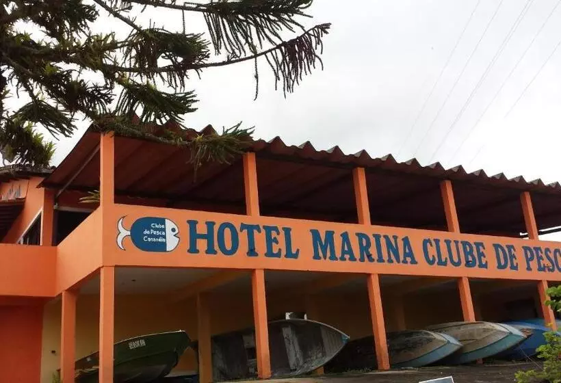 ホテル Marina Clube De Pesca