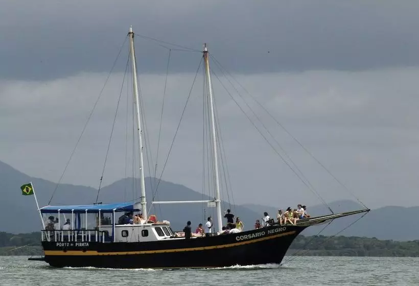 ホテル Marina Clube De Pesca