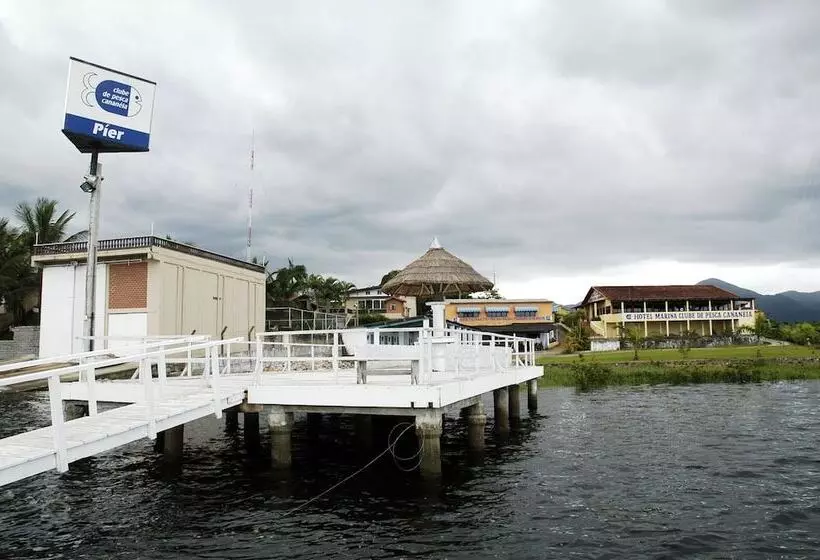 ホテル Marina Clube De Pesca