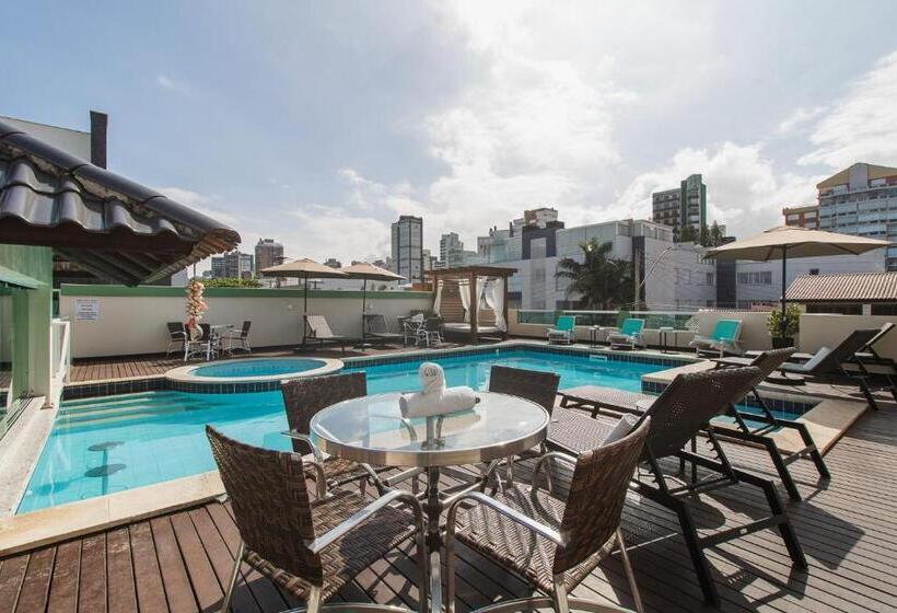 هتل Pousada La Barca