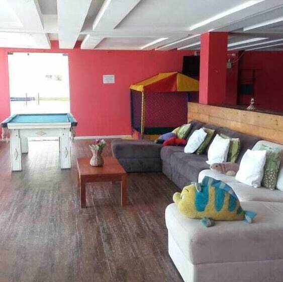 渡假胜地  Costa Brava Praia